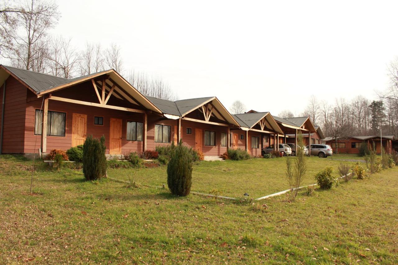 Inn Y Camping Del Bosque Pucón