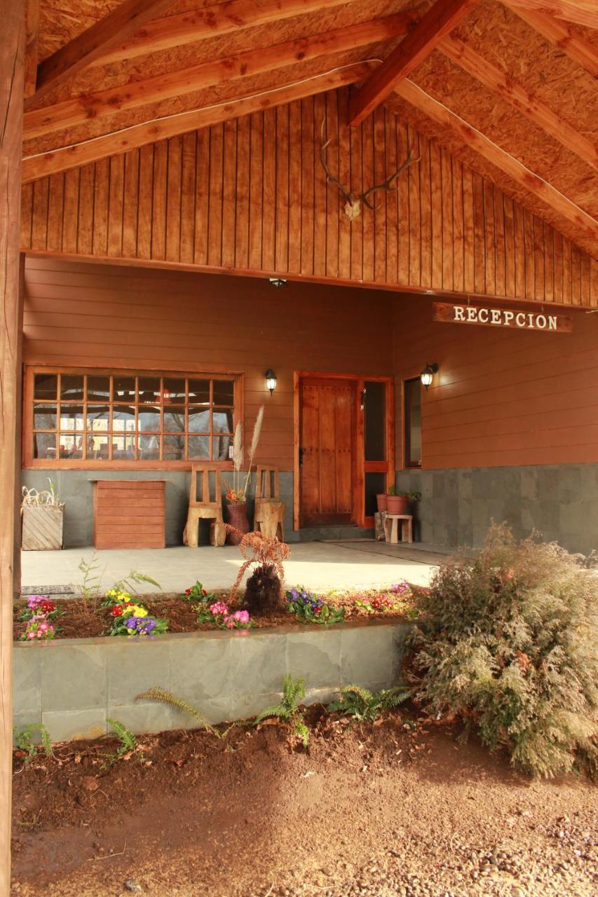Inn Y Camping Del Bosque Pucón